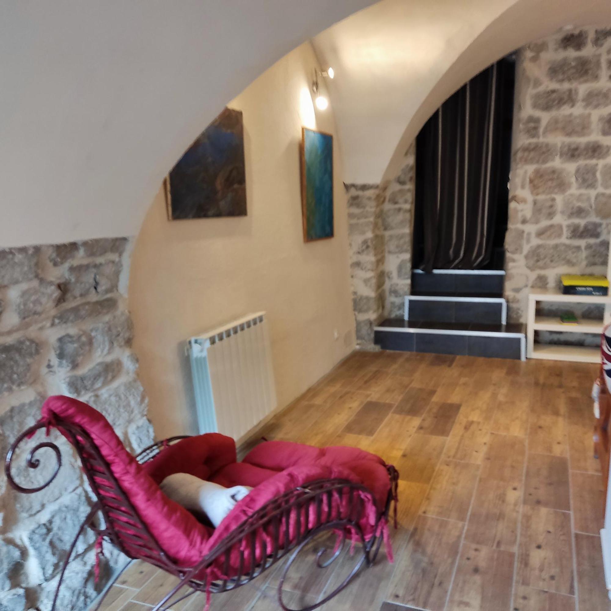 Maison Pierre Et Voute Au Coeur Du Village Balazuc Esterno foto